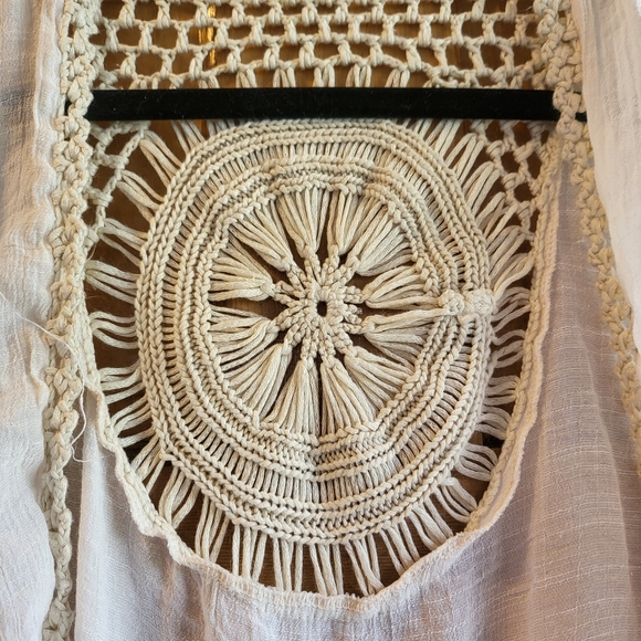 Rebellion Ivory Kimono with Fringe & Detailing - Picture 4 of 13